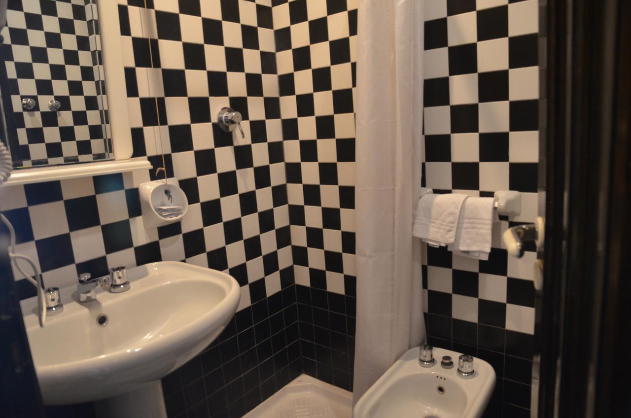 La Nuova Quercia Hotel Belpasso Luaran gambar