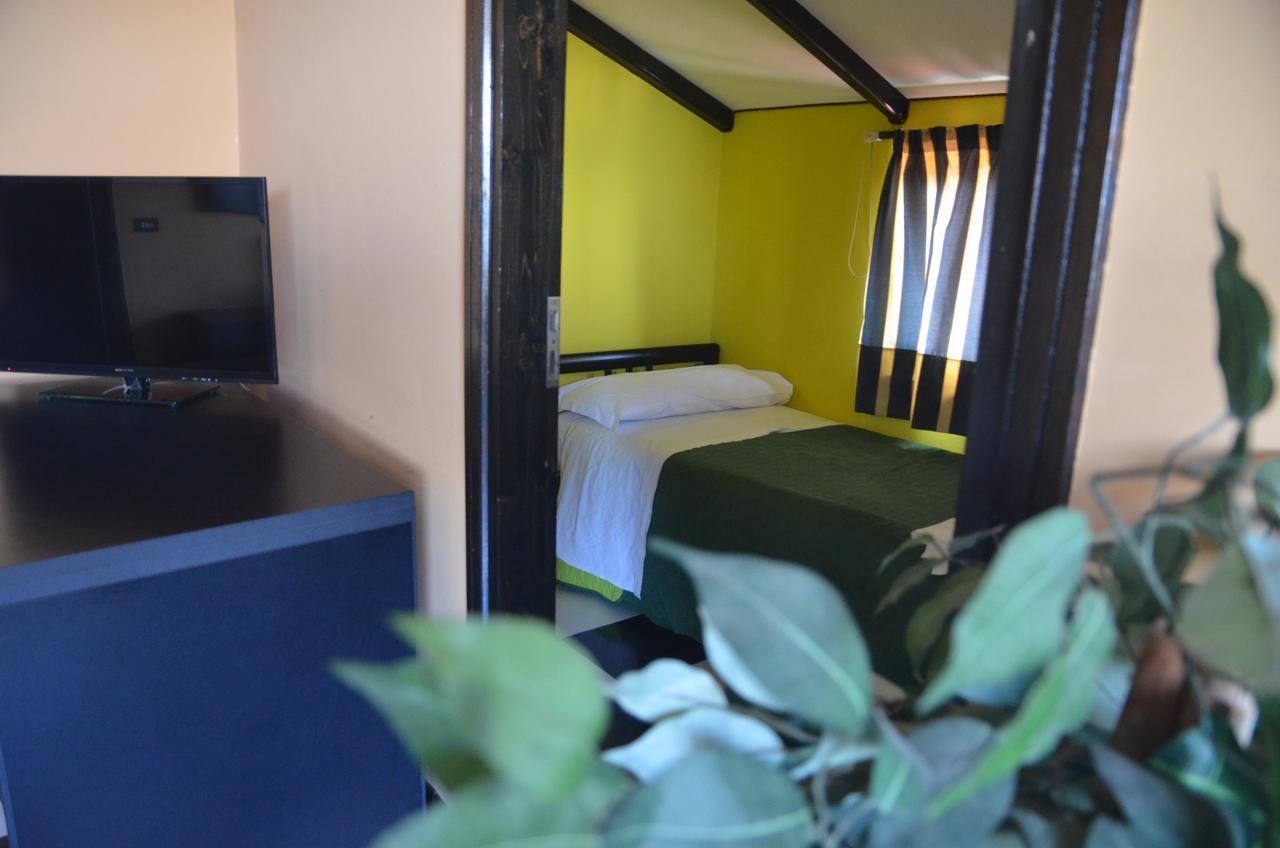 La Nuova Quercia Hotel Belpasso Luaran gambar